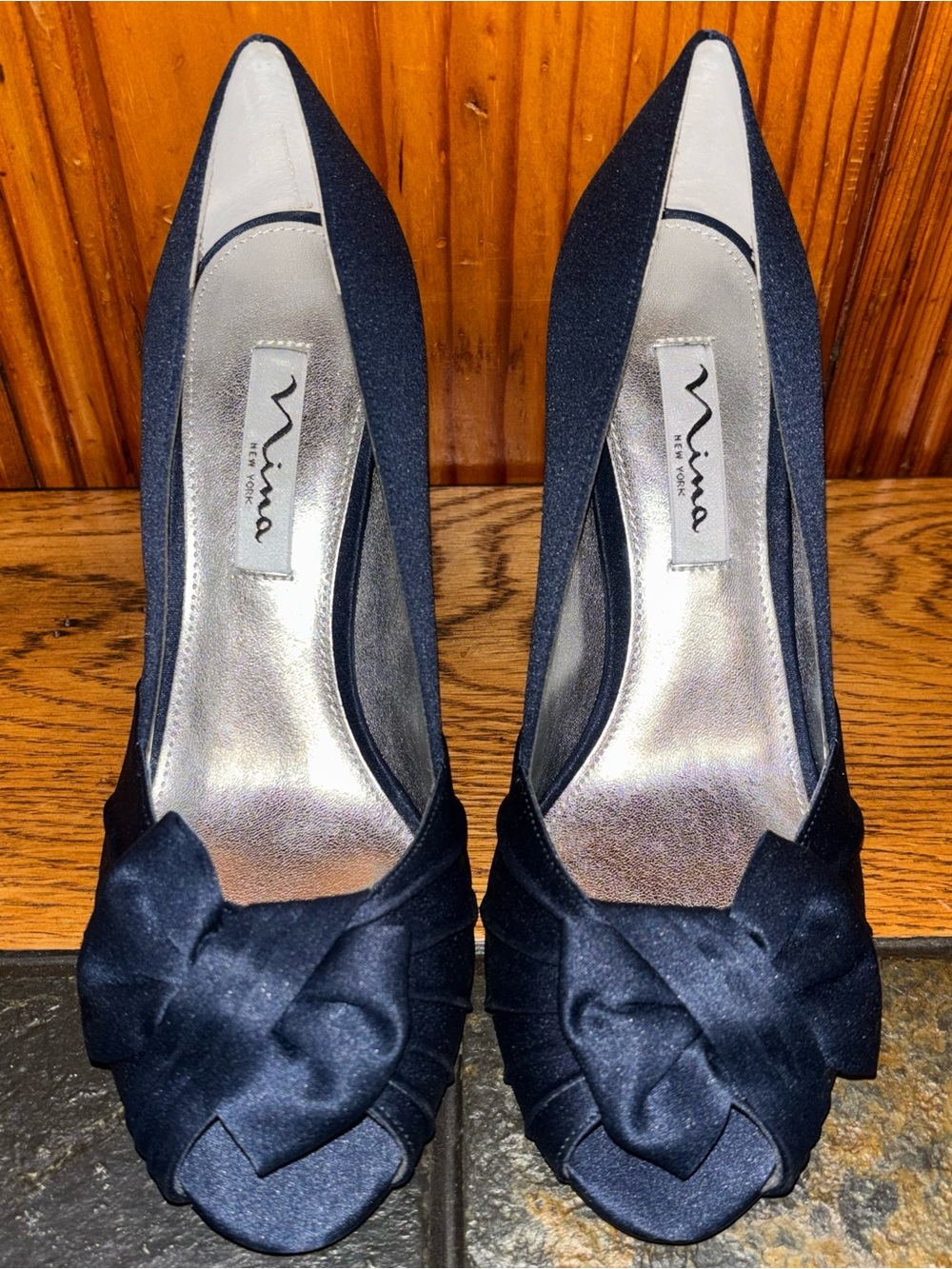 Nina Women’s New York Navy Blue Satin Peep Toe Bow Evening Pumps Heels Size 6.5